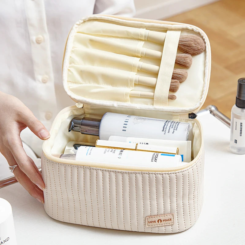 Travel Large Capacity Toiletry Organizer Lady Cosmetic Storage Bag Girl Women Leather Makeup Bag Fashion Female Beauty Case